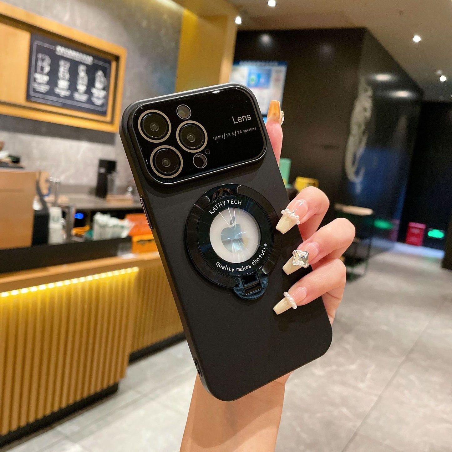 Камерийн хамгаалалттай iPhone кэйс