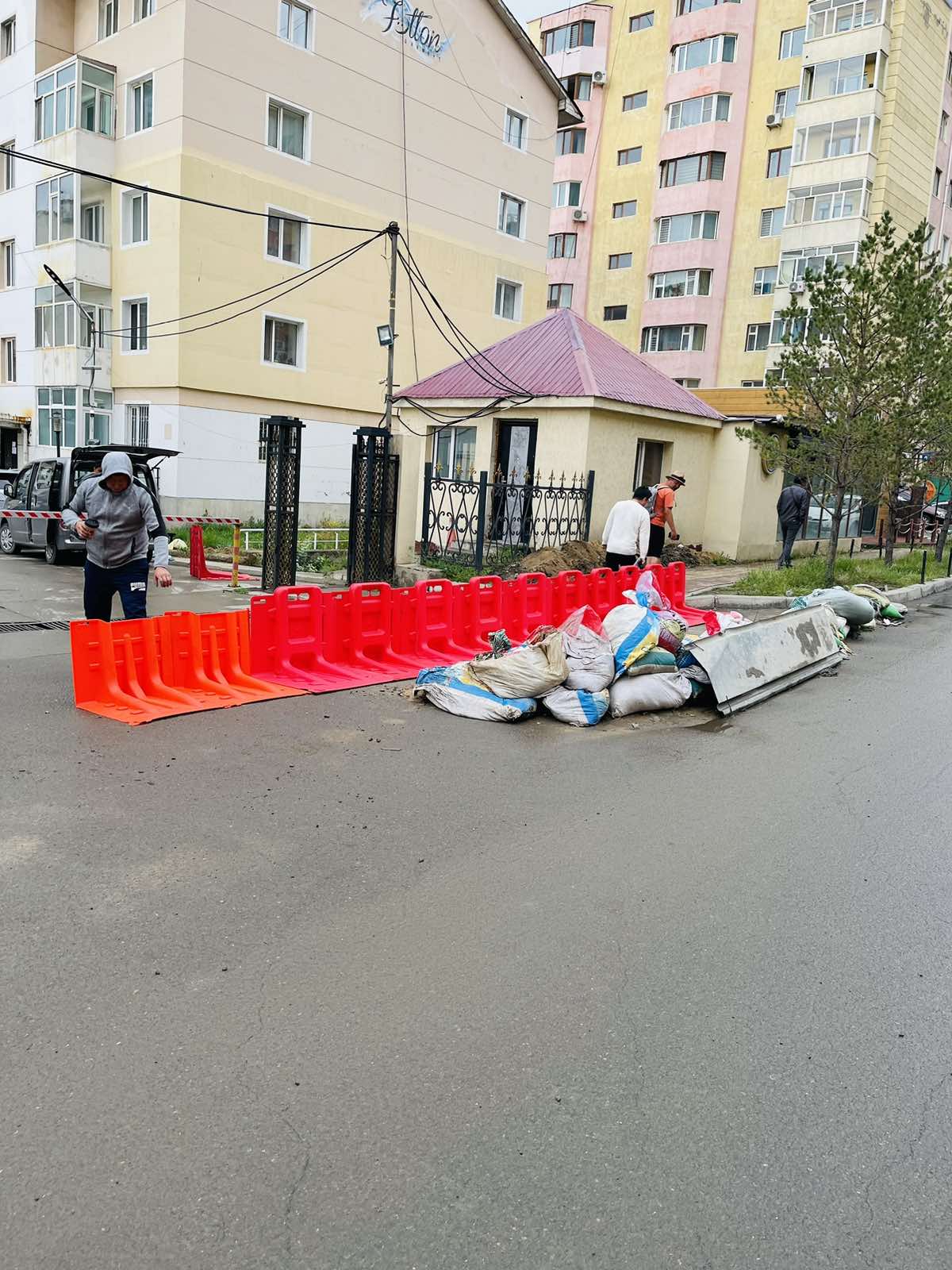 Үерийн хаалт