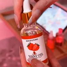 Yoni Oil (30мл) – чийгшүүлж, хуурайшилтаас хамгаалан булчинг чангална.